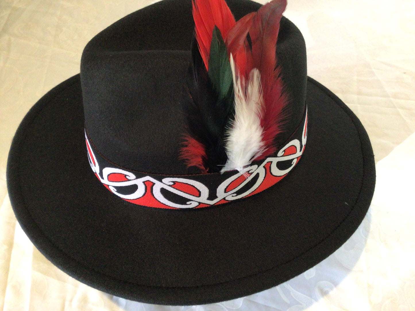 Potae - Black With Kowhaiwhai 3 Designs