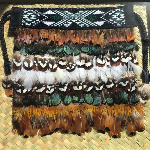 Matua 4 Korowai In Frame